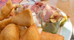 Sgabei fritti e salumi misti 4 sgabei piatto tipico liguria
